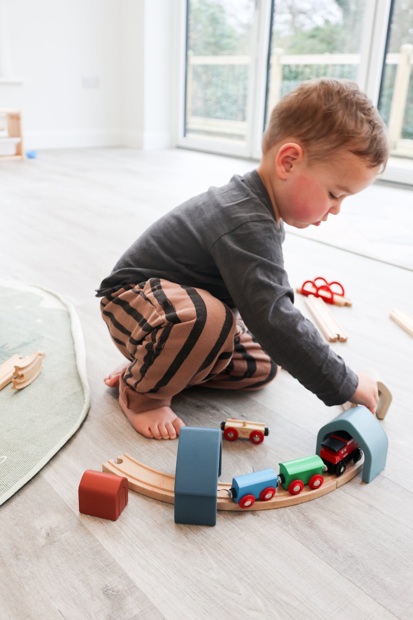 Silicone Stacking Houses