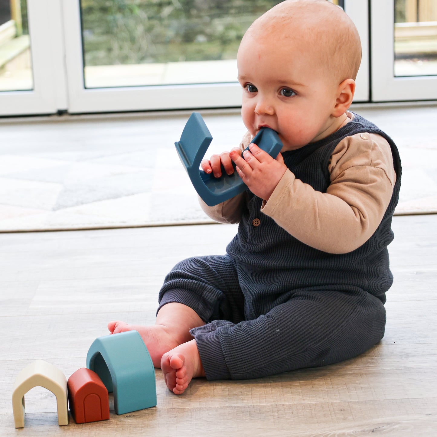 Silicone Stacking Houses