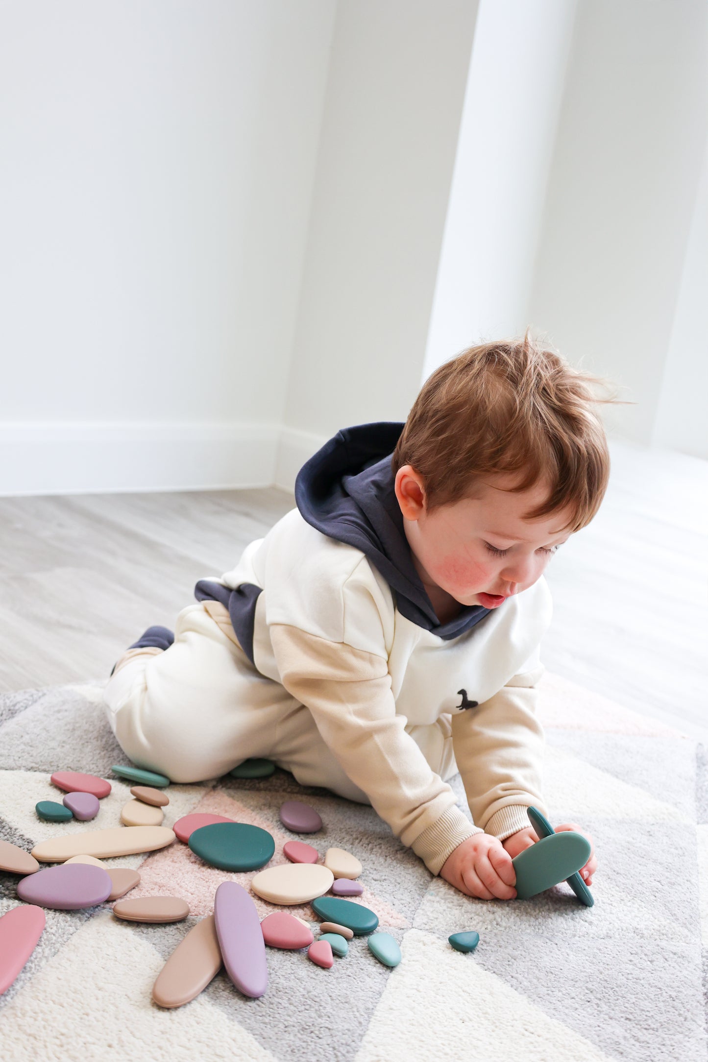 Silicone Stacking Pebbles 36 Piece