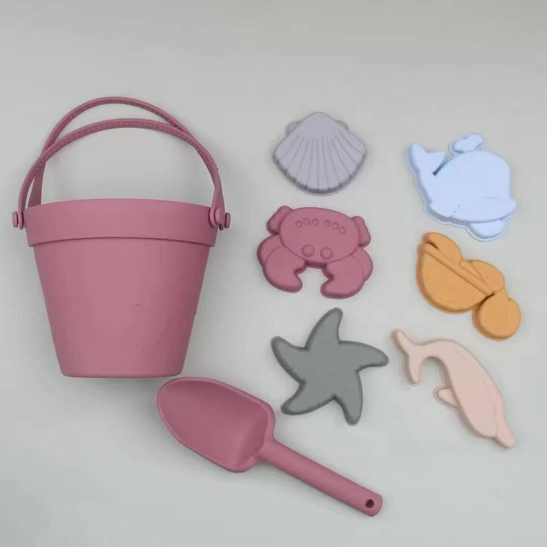 Silicone Bucket and Spades with six shape moulds