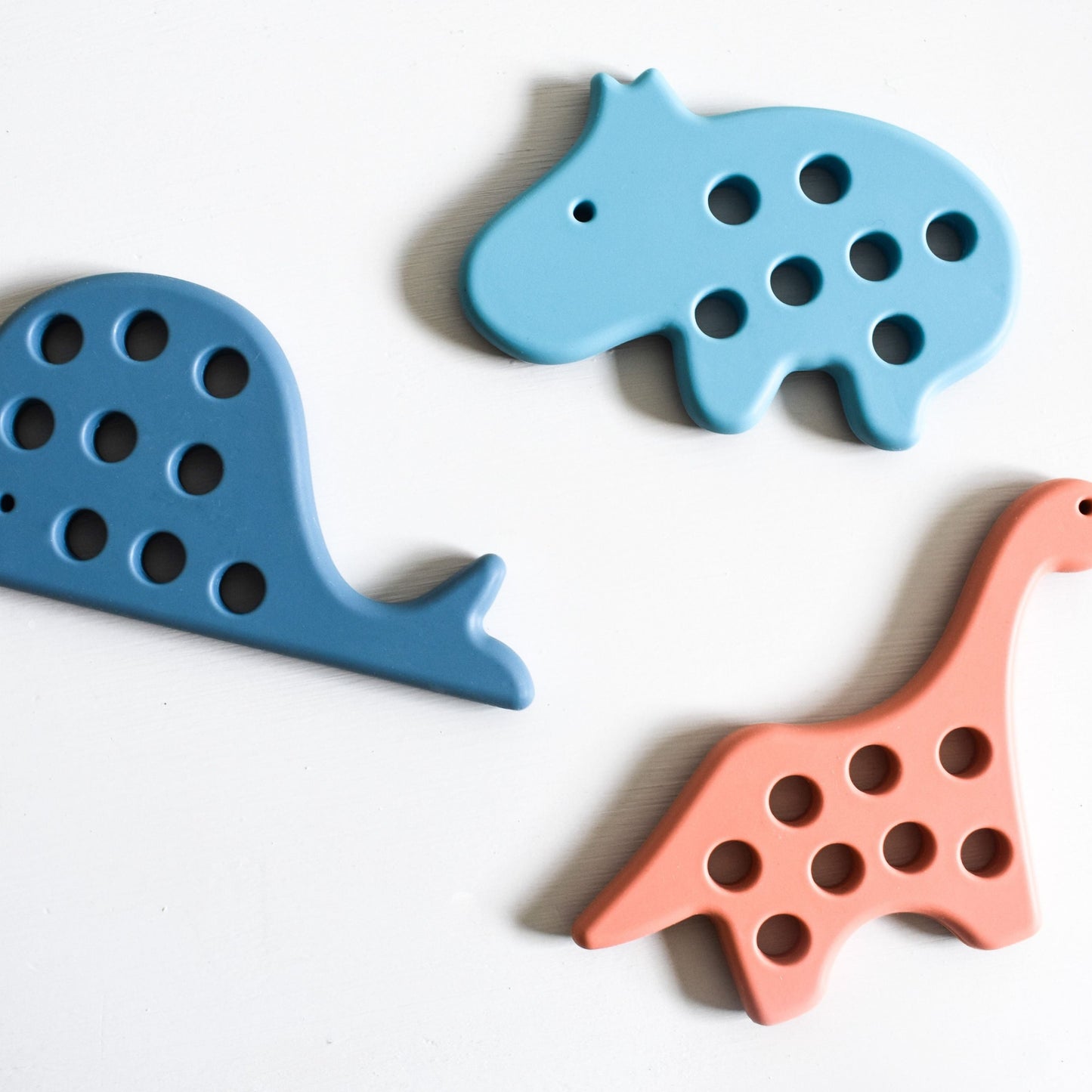 Silicone Animal Threading Toys