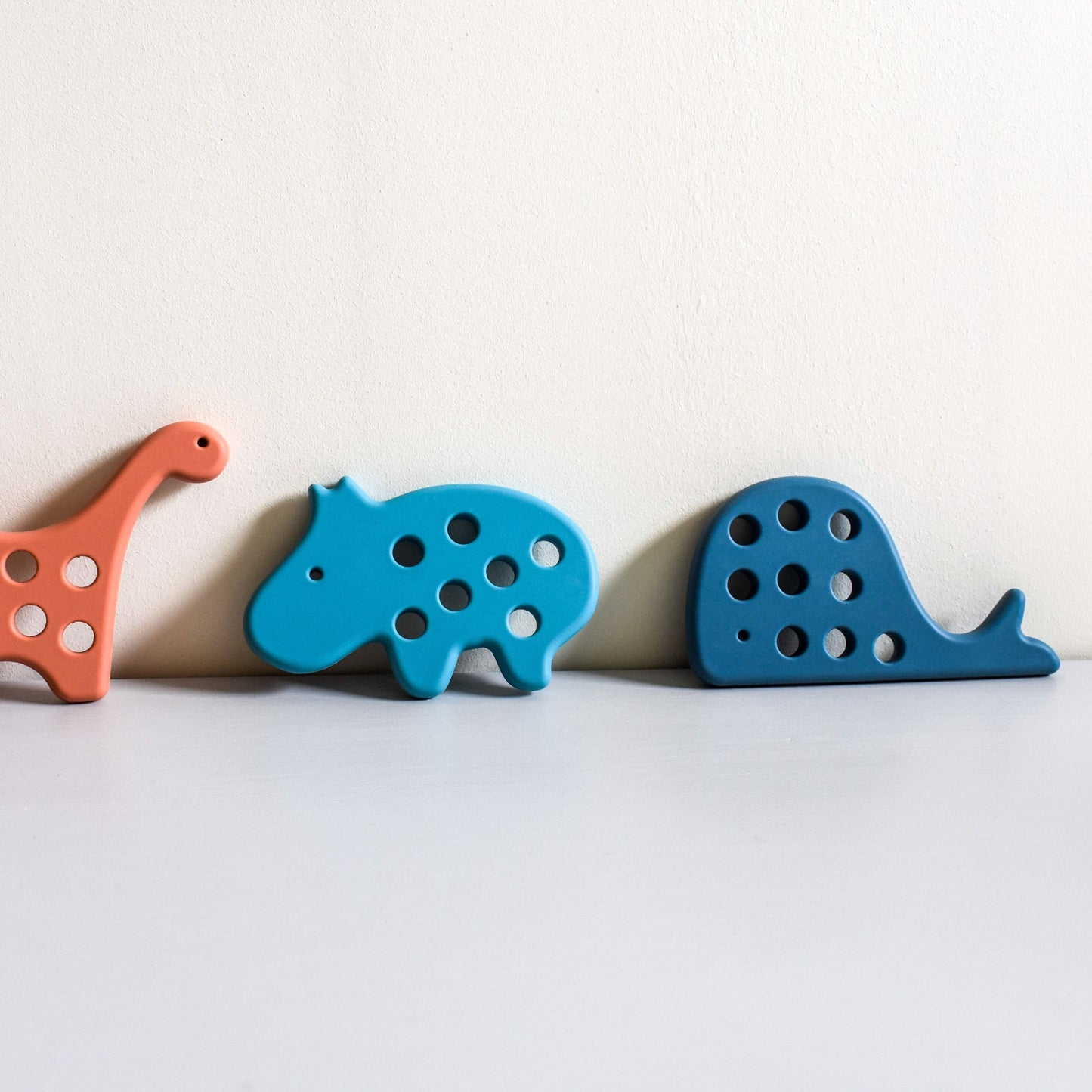 Silicone Animal Threading Toys