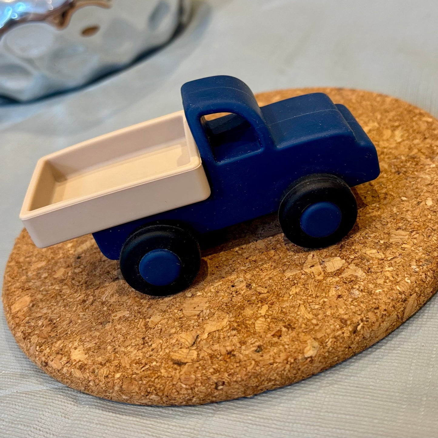 Silicone Vehicles