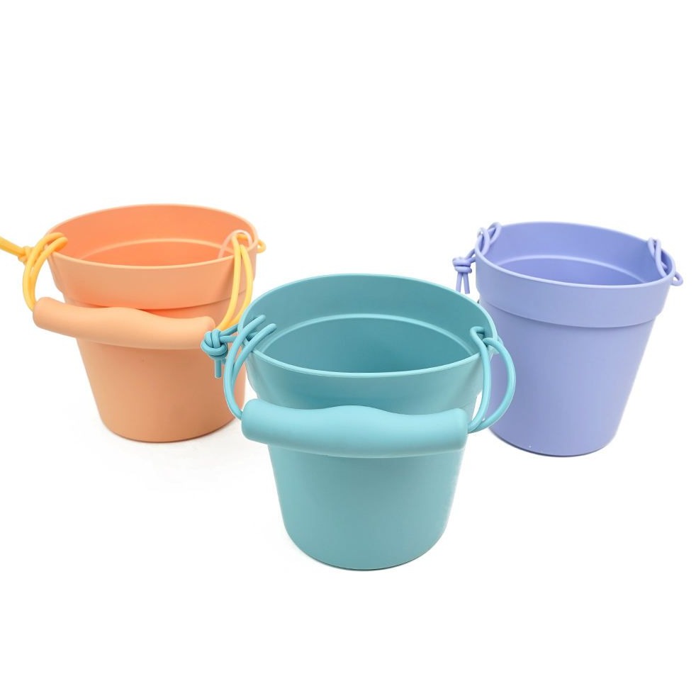 Silicone Bucket and Spades with four shape moulds